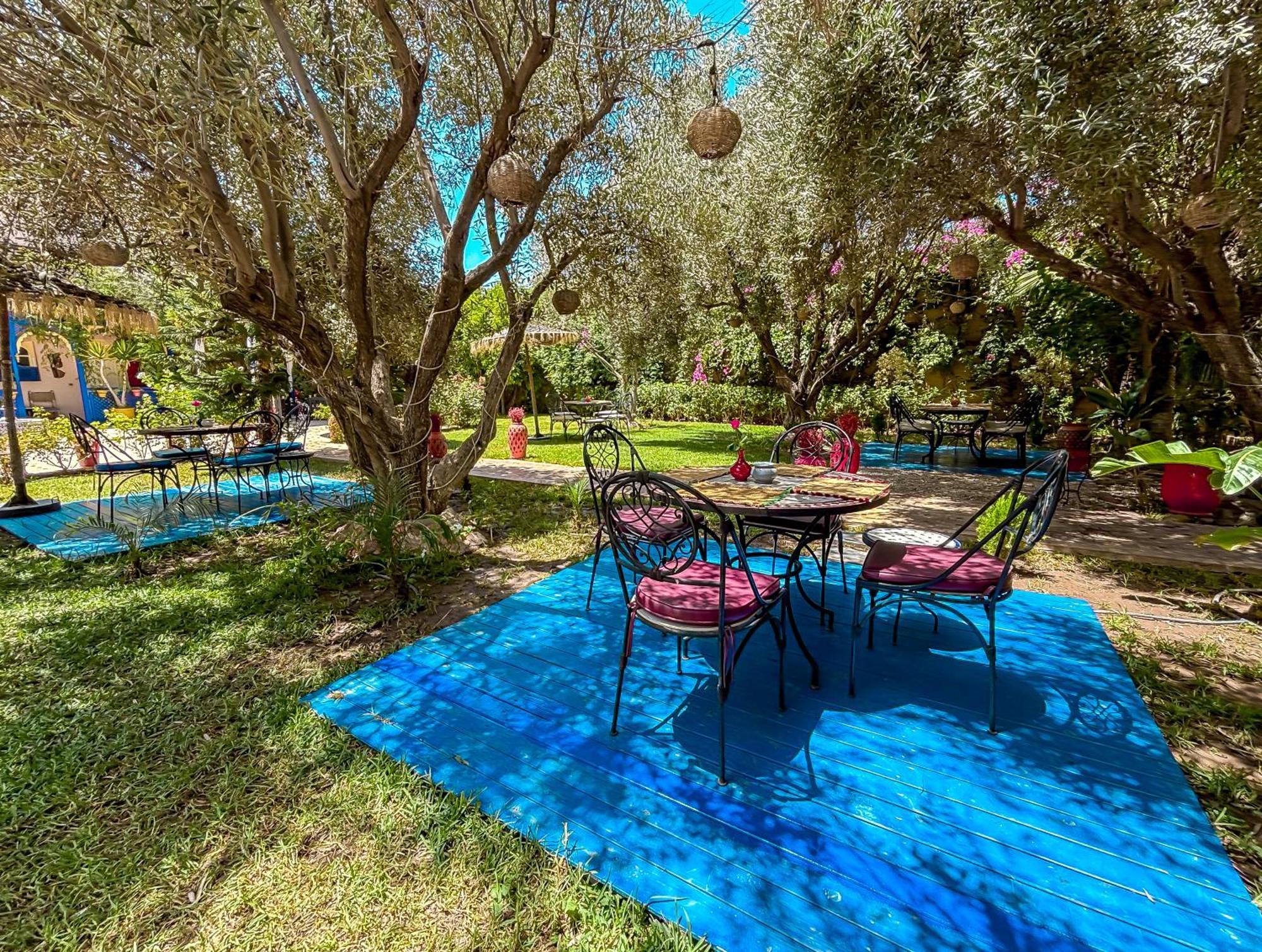 Le Bleu House Acomodação com café da manhã Sidi Abdallah Ghiat Exterior foto