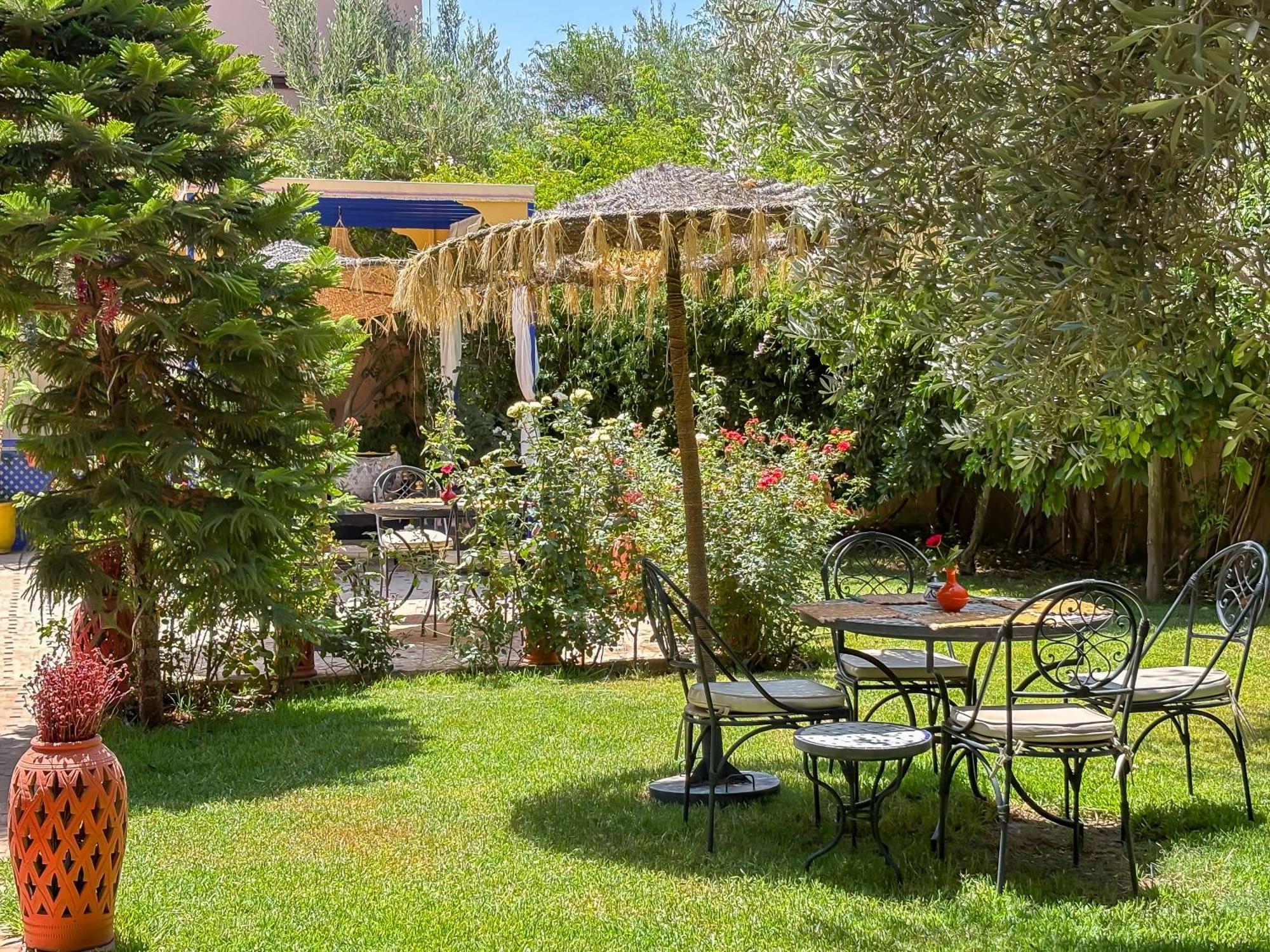 Le Bleu House Acomodação com café da manhã Sidi Abdallah Ghiat Exterior foto